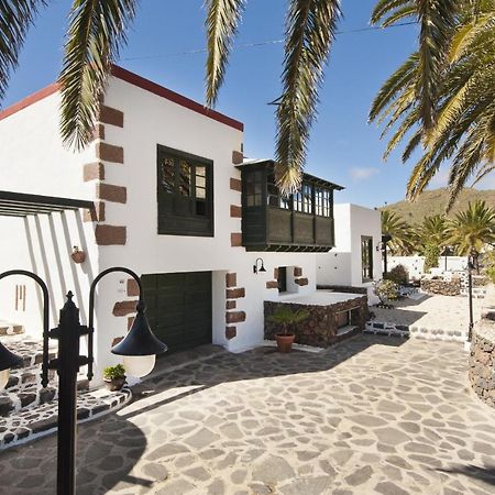 Villa Haria Lux By Escapehome エクステリア 写真