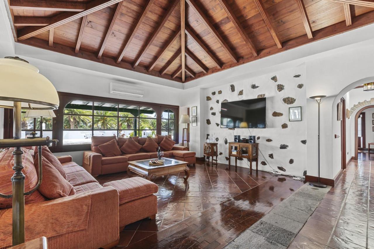 Villa Haria Lux By Escapehome エクステリア 写真