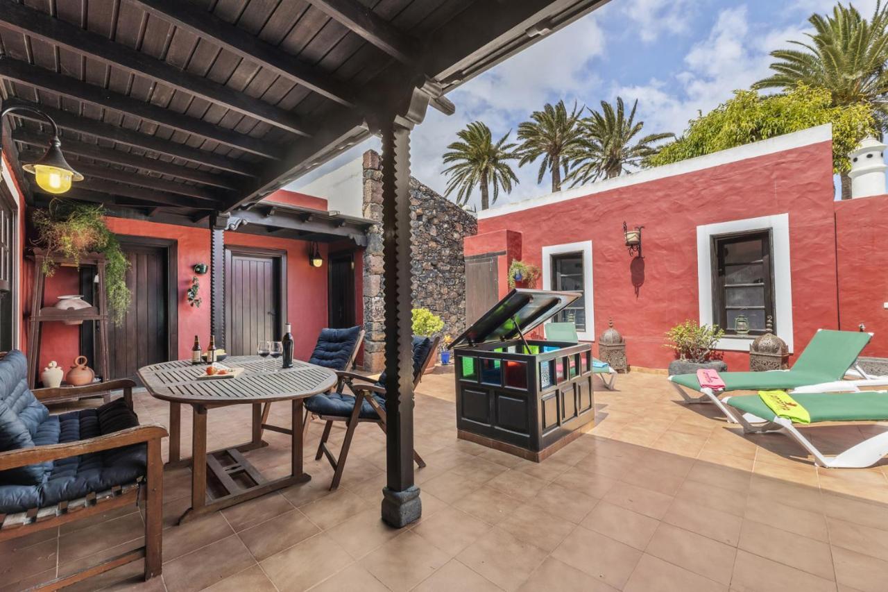 Villa Haria Lux By Escapehome エクステリア 写真